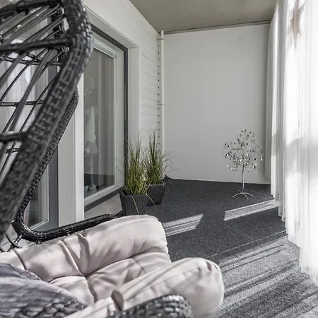 Apartamento Ihana Kaksio Saunalla Ja Isolla Parvekkeella *